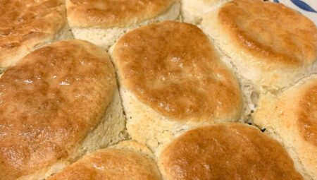 Easy 7-Up Biscuits
