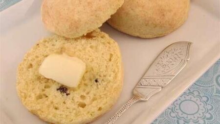 Nanny’s Newfoundland Tea Biscuits