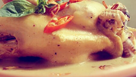 Opor Ayam (Chicken in Coconut Milk)