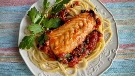 Fish Puttanesca