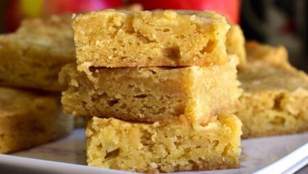 Apple Blondies
